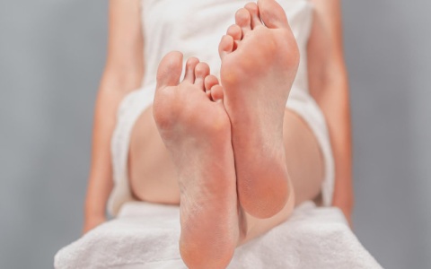 60Mn Footybel ( Peeling Pieds + Massage des Jambes)