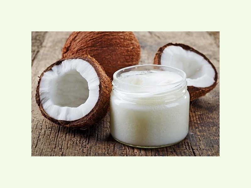 Huile de coco pour une hydratation intense de la peau